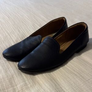 Elegant Black Leather Slip-On Loafers